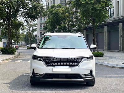 Kia Carnival 2023 2.2 Signature Trắng 67000 km