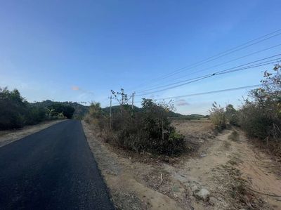 Cc bán 53m mặt tiền đường liên xã Lơ Ku, huyện K'Bang, Gia Lai