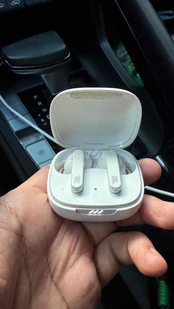 Tai nghe JBL Live Pro+ TWS Trắng. Mua bán Tivi, Âm thanh tại Quận Hai Bà Trưng Hà Nội được đăng bởi Huy Khánh hình 1