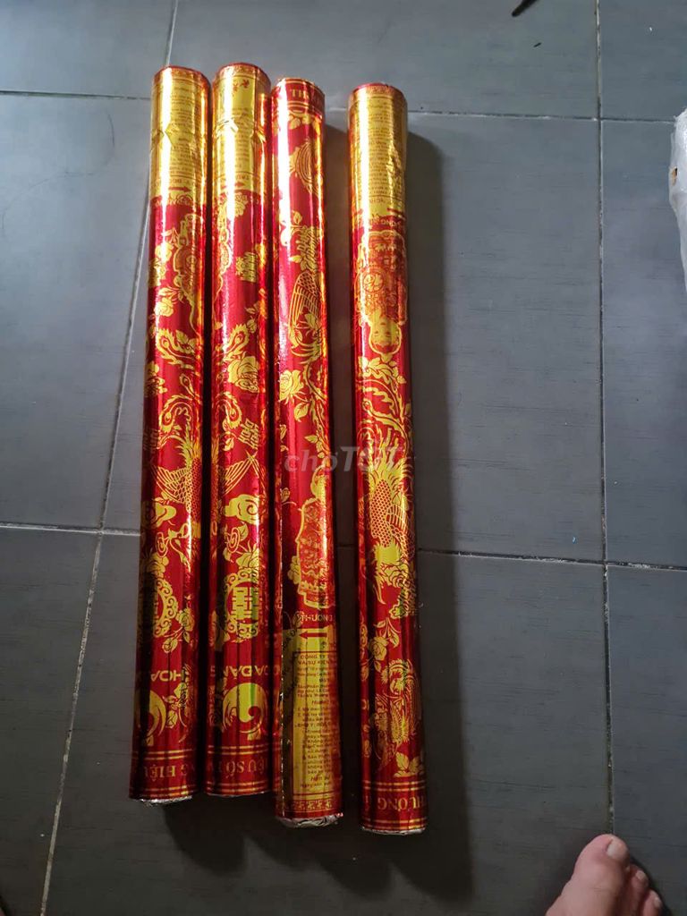 PHÁO GIẤY 60CM–BẮN KIM TUYẾN NHIỀU MÀU RỰC RỠ. Mua bán Cây cảnh, đồ trang trí tại Quận 10 Tp Hồ Chí Minh được đăng bởi ĐINH QUANG ĐOÀN hình 1