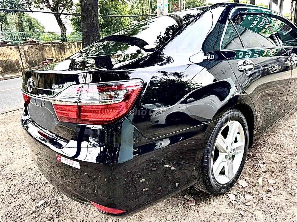 Toyota Camry 2016 2.5Q - 20000 km