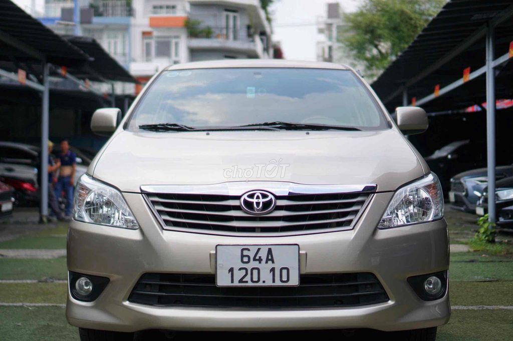 Toyota Innova 2013 G - số tự động