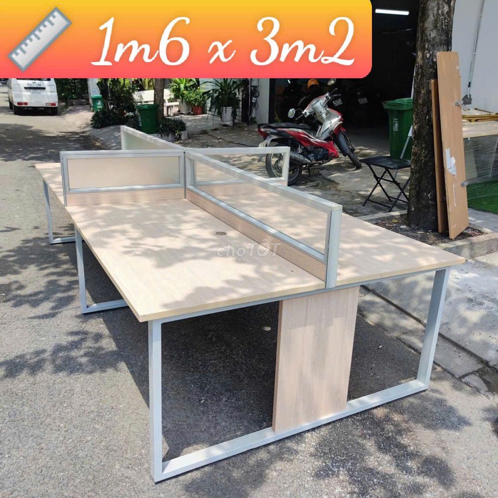 Bàn làm việc nhóm 1m6x3m2. Mua bán Bàn ghế tại Quận 4 Tp Hồ Chí Minh được đăng bởi Chợ nội thất Cũ TP HCM hình 1