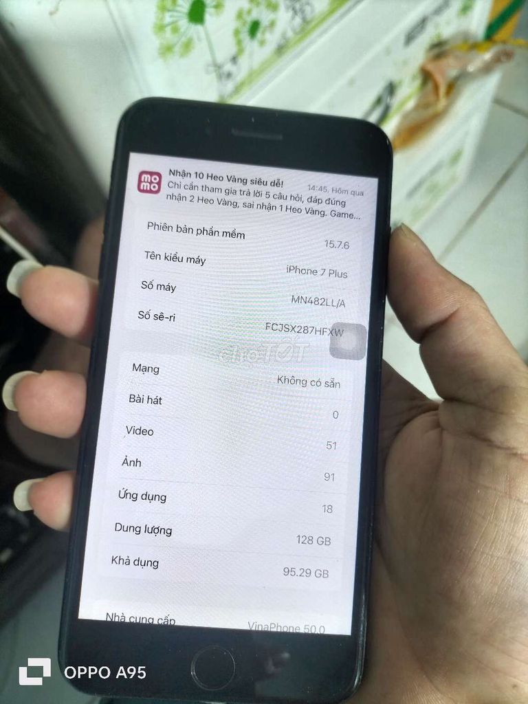 7plus 128gb nghe gọi mất vân..1tr350k