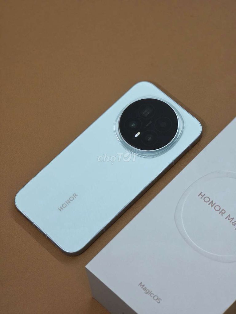 Honor Magic 8 5G Bản 512GB Fullbox. Mua bán Điện thoại tại Quận Thanh Khê Đà Nẵng được đăng bởi Tú MB hình 1