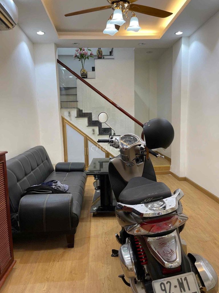 Rent · 2 bd · 36 м² · Quận 1, ул. Đường Trần Hưng Đạo