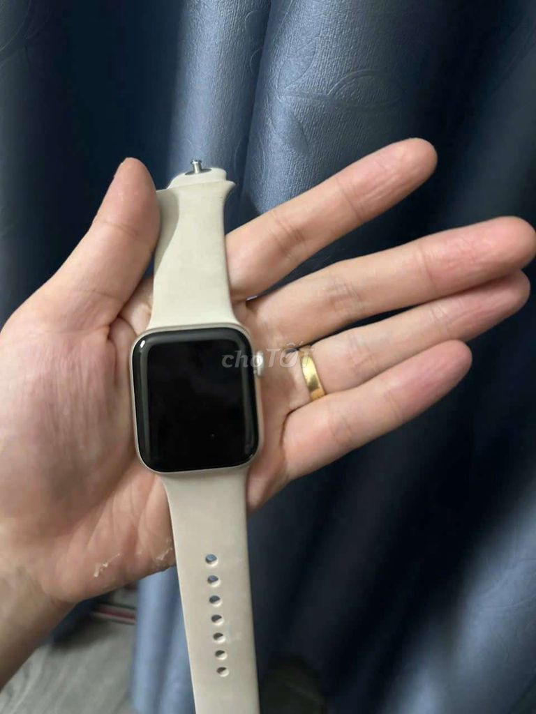 Apple Watch SE (GPS) 40mm Kem Nhôm. Mua bán Thiết bị đeo thông minh tại Huyện Hưng Hà Thái Bình được đăng bởi Vũ Tiến hình 1
