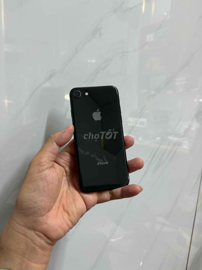 Apple iPhone 8 64GB Đen 98%. Mua bán Điện thoại tại Quận 6 Tp Hồ Chí Minh được đăng bởi Trần thanh tiền hình 1
