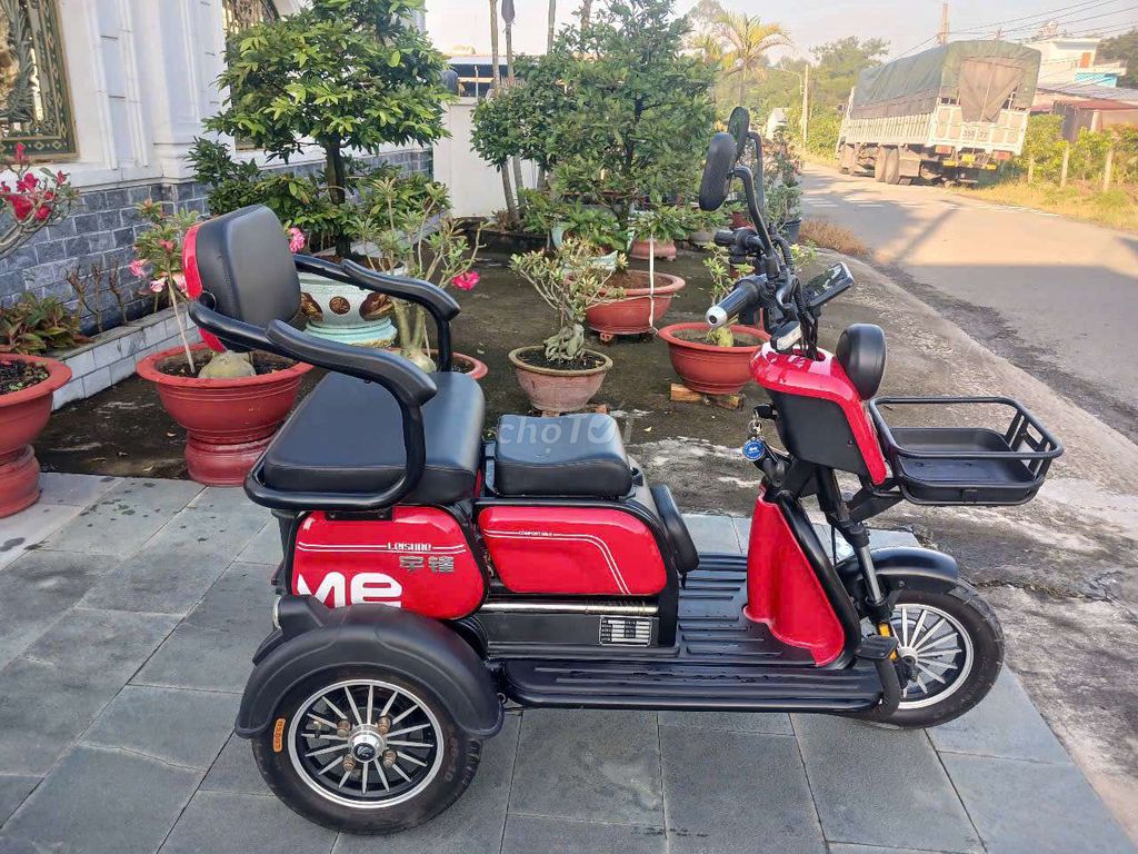 Xe điện 3 bánh còn mới 98%. Mua bán Xe điện tại Thị xã Bến Cát Bình Dương được đăng bởi pham the cao hình 2