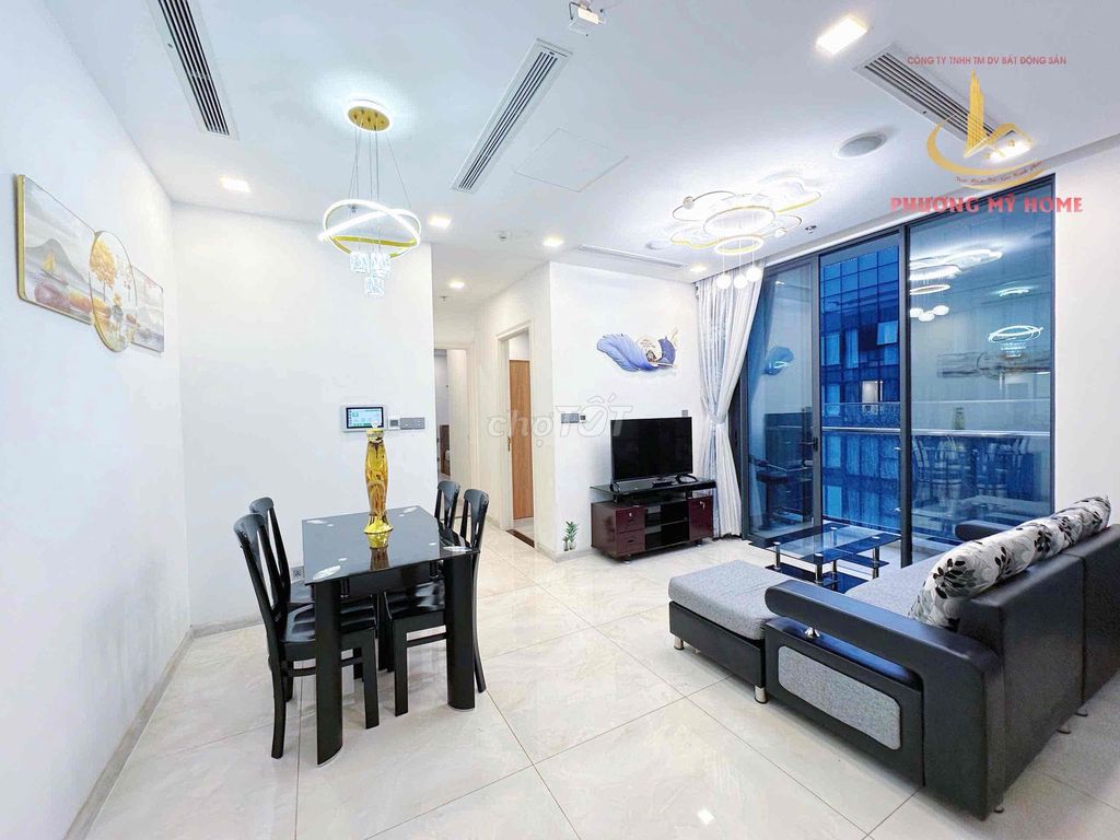 2к квартира Vinhomes Golden River 1-й округ, вид на реку, мебель