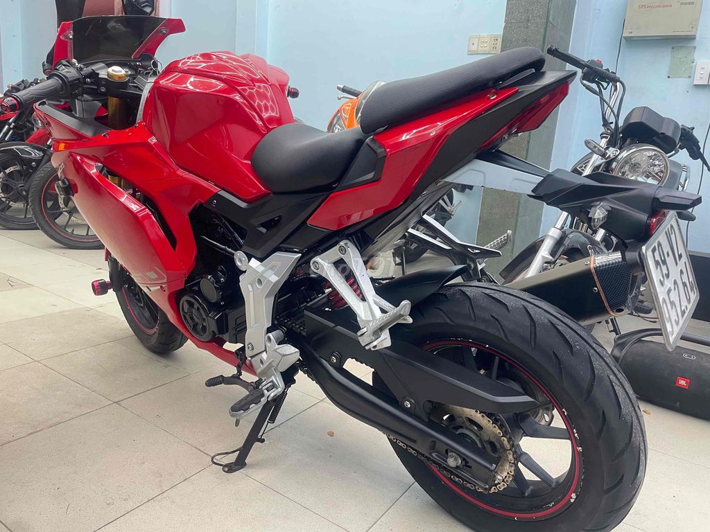 GPX Demon 150GR 2018 máy zin biển số thành phố. Mua bán Xe máy tại Huyện Bình Chánh Tp Hồ Chí Minh được đăng bởi Phong Vũ hình 2