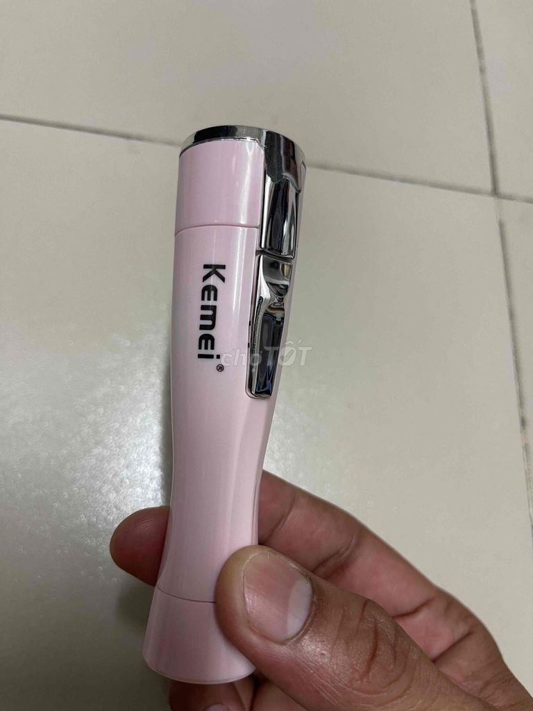 Máy Cạo Lông Cầm Tay KEMEI. Mua bán Nội thất, đồ gia dụng khác tại Huyện Nhà Bè Tp Hồ Chí Minh được đăng bởi Mr Lê hình 1