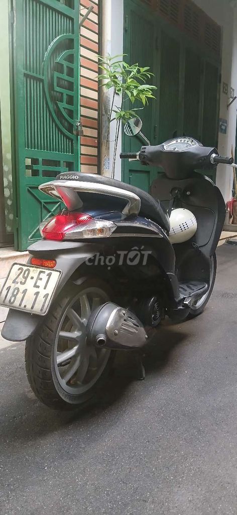 Bán xe máy. Mua bán Xe máy tại Quận Đống Đa Hà Nội được đăng bởi Chị My hình 1