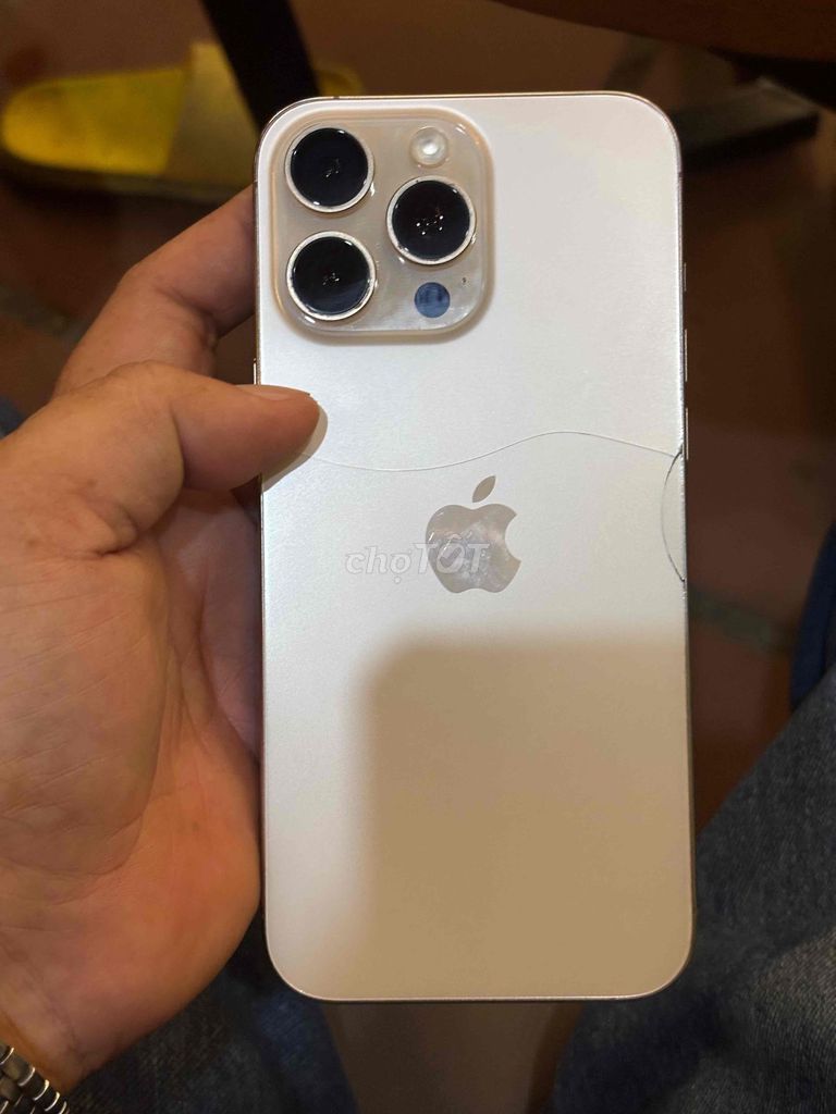 Apple iPhone 16 Pro Max 256GB Trắng 93%. Mua bán Điện thoại tại Huyện Tân Trụ Long An được đăng bởi câm đô giá cao hình 1