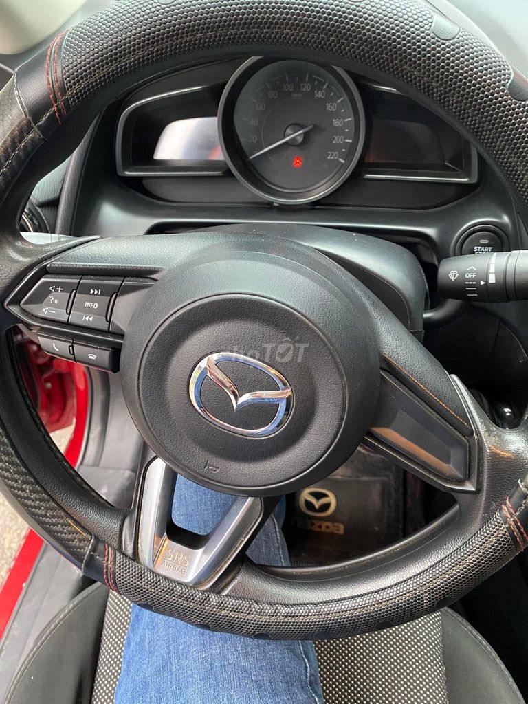 Cần bán Mazda 2 2019 Deluxe Sedan - 69000 km