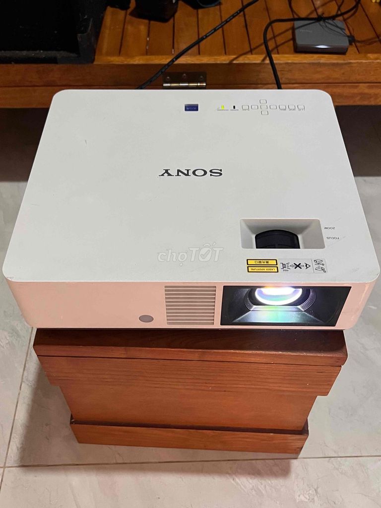 Máy chiếu Laser Sony VPL-CXZ10. Mua bán Đồ dùng văn phòng tại Quận 12 Tp Hồ Chí Minh được đăng bởi Nhật Anh hình 1