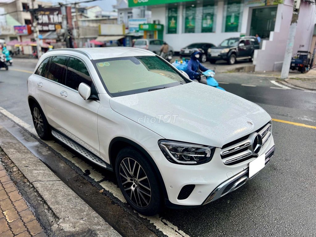 Mercedes Benz GLC 2022 200 4Matic V1, màu trắng.. Mua bán Ô tô tại Thành phố Thủ Đức Tp Hồ Chí Minh được đăng bởi Đức Tứ Bánh hình 4
