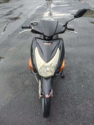 Click 2010 máy bao êm, mạnh, chạy ngon. Mua bán Xe máy tại Quận 7 Tp Hồ Chí Minh được đăng bởi Peter Trần