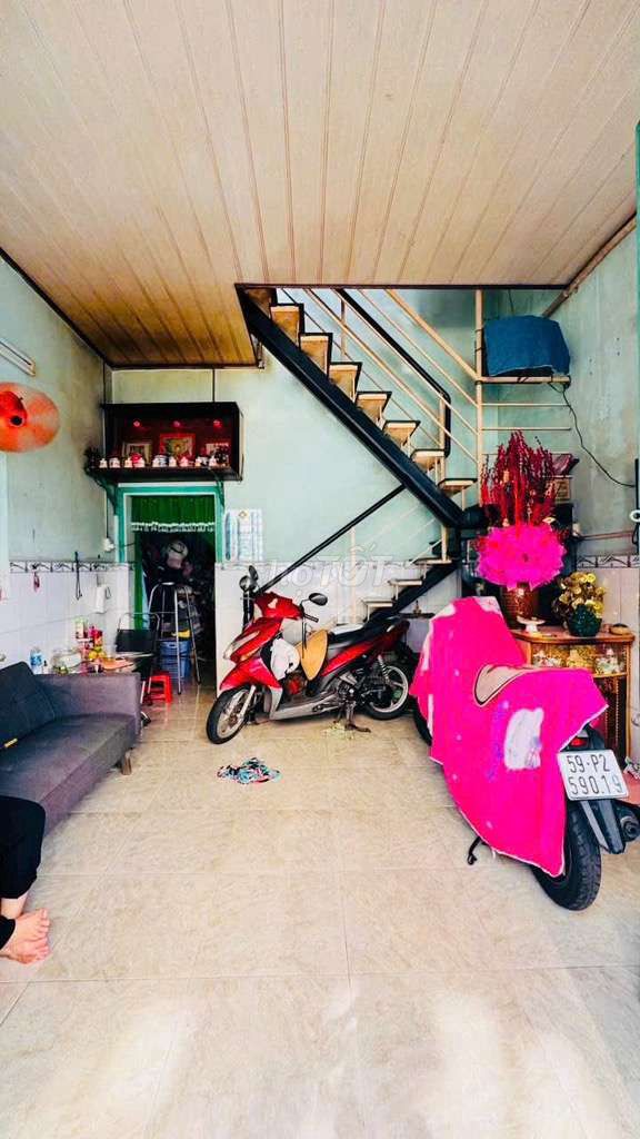 Nhà giá rẽ Tân Phú - giáp quận 11 - gần 40m2 - đường ô tô - 4 tỷ síu. Mua bán Nhà ở tại Quận Tân Phú Tp Hồ Chí Minh được đăng bởi Hùng Thanh hình 2