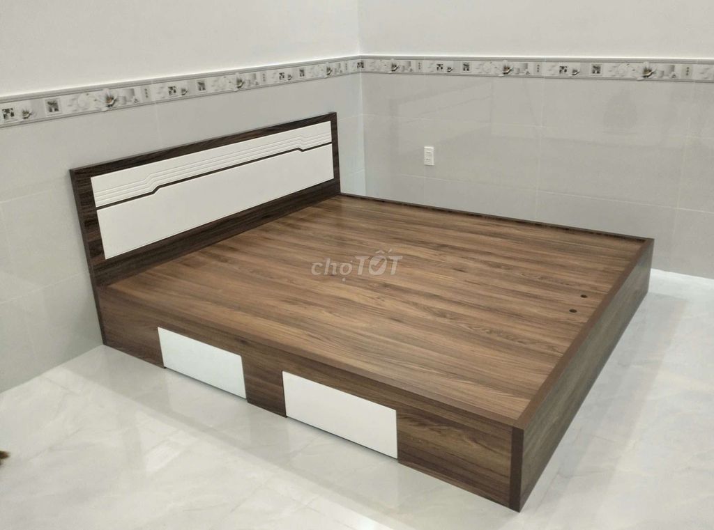 Giường gỗ MDF giá rẻ tại xưởng..