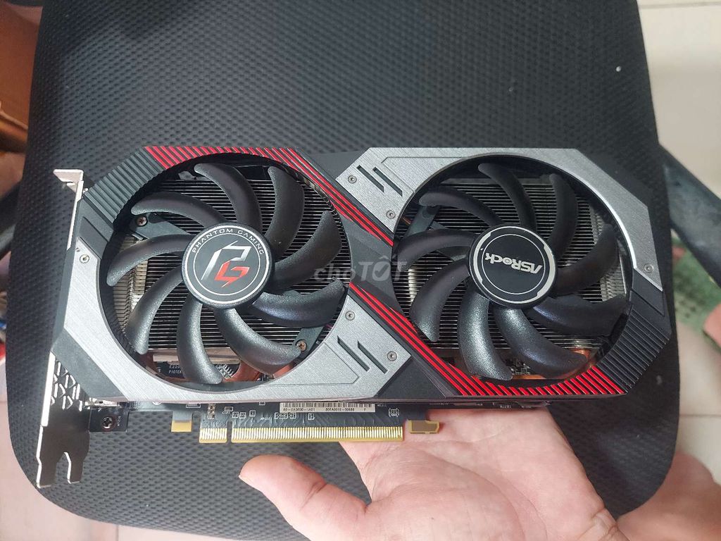 Dư bán rẻ RX5600 6G ASROCK CÓ LED