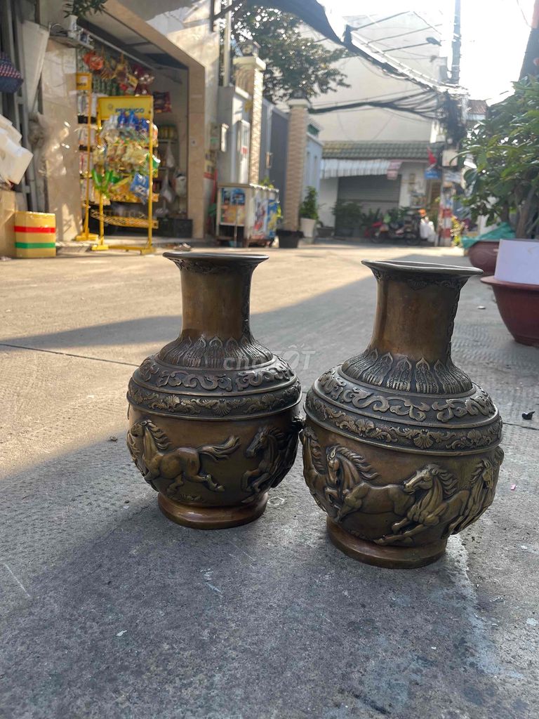 Bình bông Đồng Cao 30cm. Mua bán Đồ sưu tầm, đồ cổ tại Huyện Nhà Bè Tp Hồ Chí Minh được đăng bởi Bán đủ thứ  hình 1