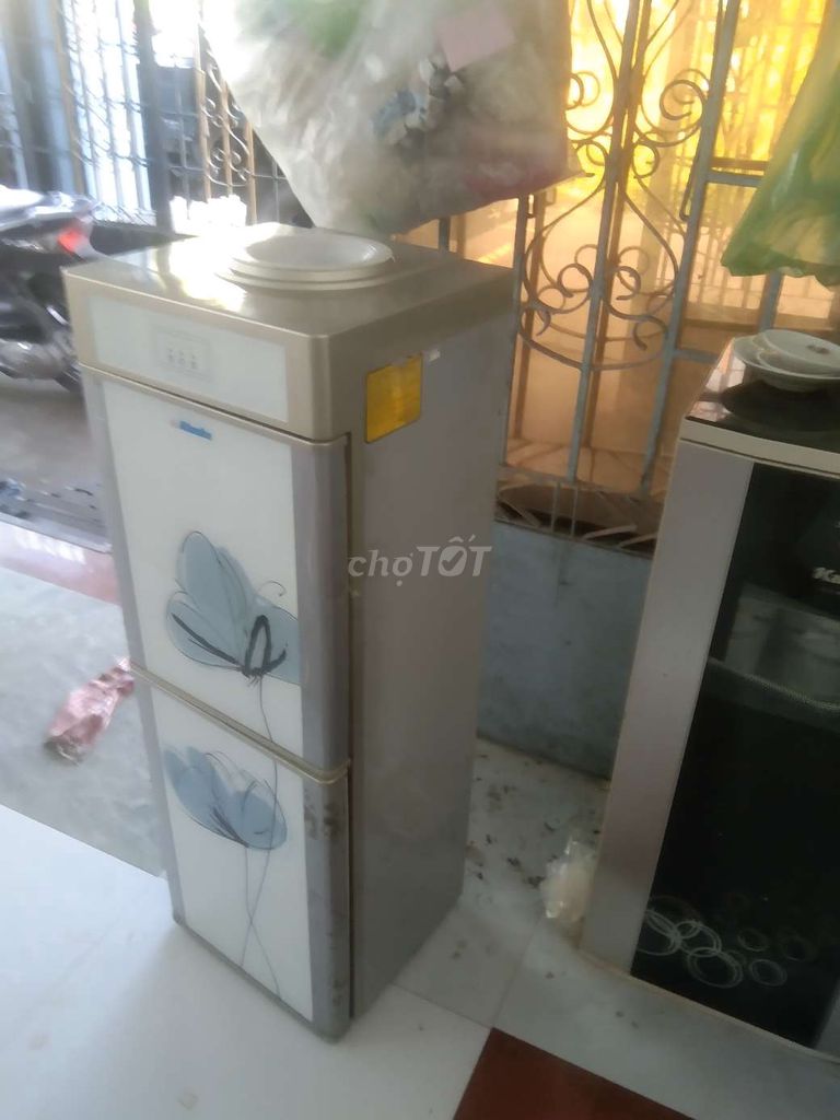 Máy nước nóng lạnh úp bình ALASKA còn đẹp. Mua bán Nội thất, đồ gia dụng khác tại Huyện Cái Bè Tiền Giang được đăng bởi AN hình 1
