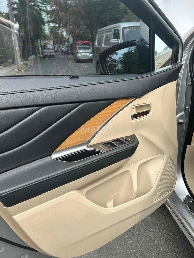 Mitsubishi Xpander 2019 Bạc 38000 km. Mua bán Ô tô tại Quận Tân Bình Tp Hồ Chí Minh được đăng bởi Thuỳtrang hình 17