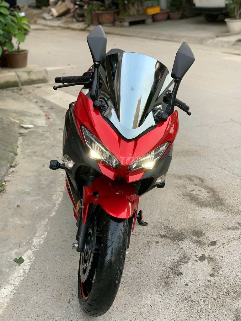 Kawasaki Ninja 400 Đỏ 2021 có trả góp trao đổi ✅. Mua bán Xe máy tại Huyện Thanh Trì Hà Nội được đăng bởi Phú Lý hình 3