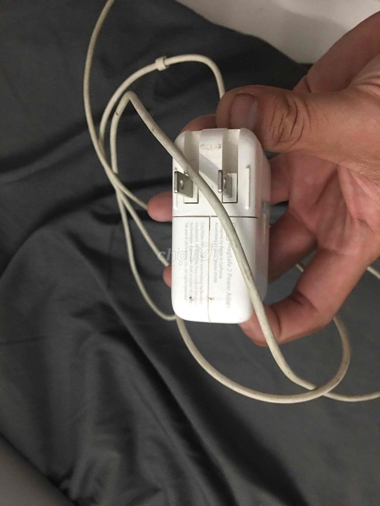 Apple Macbook Air 2015 Bạc. Mua bán Laptop tại Quận Hải An Hải Phòng được đăng bởi Quang Thành hình 1
