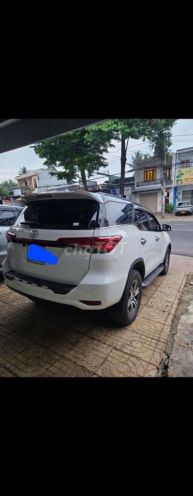Toyota Fortuner 2017 photo 3