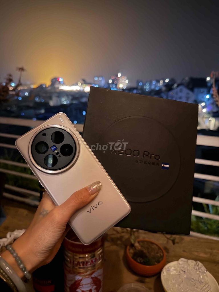 Vivo X200 Pro 512GB Bạc Likenew 98%. Mua bán Điện thoại tại Thành phố Đà Lạt Lâm Đồng được đăng bởi Jessi Lê hình 1