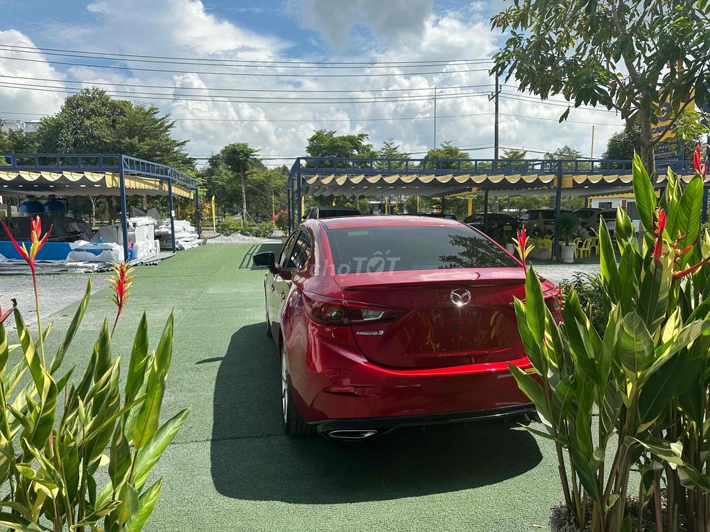 Mazda 3 2019 - đẹp - rất mới - xem xe Cần Thơ. Mua bán Ô tô tại Quận Cái Răng Cần Thơ được đăng bởi Lê Thị Bé Trang hình 4