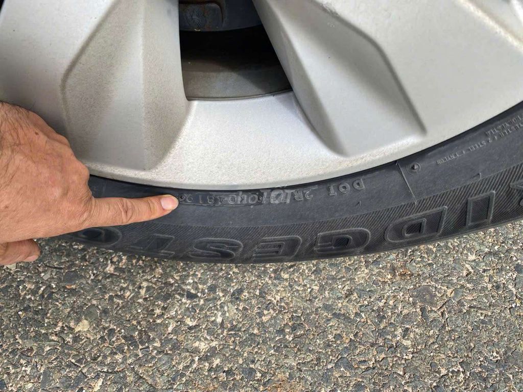 Hilux 2019 2.4E 4×2 AT - 90000 km. Mua bán Ô tô tại Quận Tân Phú Tp Hồ Chí Minh được đăng bởi Dương Tấn Sang hình 10