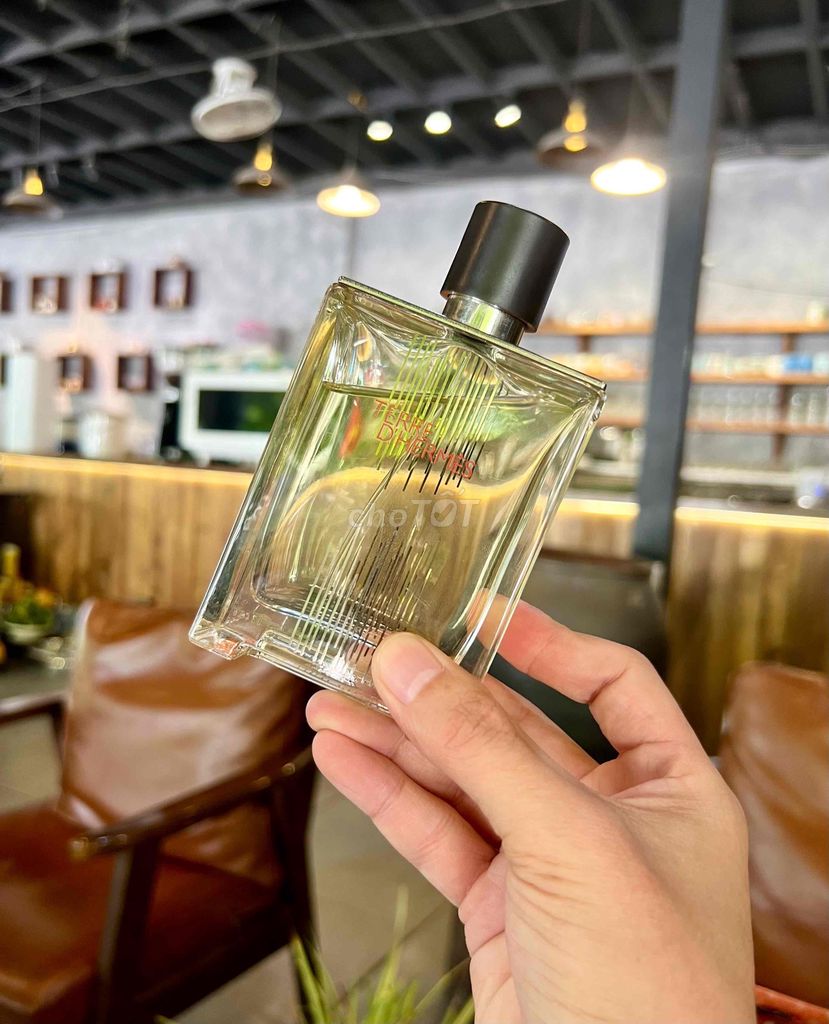 Nước hoa nam Hermes Terre dHermes 100ml. Mua bán Nước hoa tại Quận Cầu Giấy Hà Nội được đăng bởi Tuấn Anh Phùng hình 1