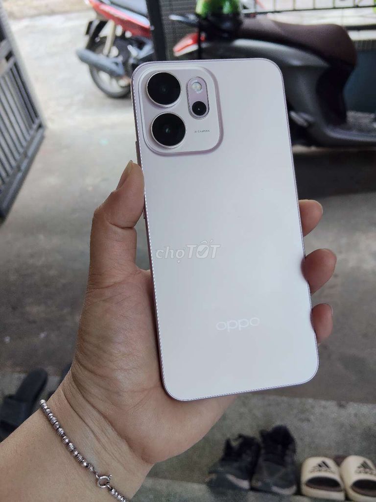 OPPO Reno14 F 5G 256GB Hồng. Mua bán Điện thoại tại Thành phố Biên Hòa Đồng Nai được đăng bởi Lai Dang hình 1