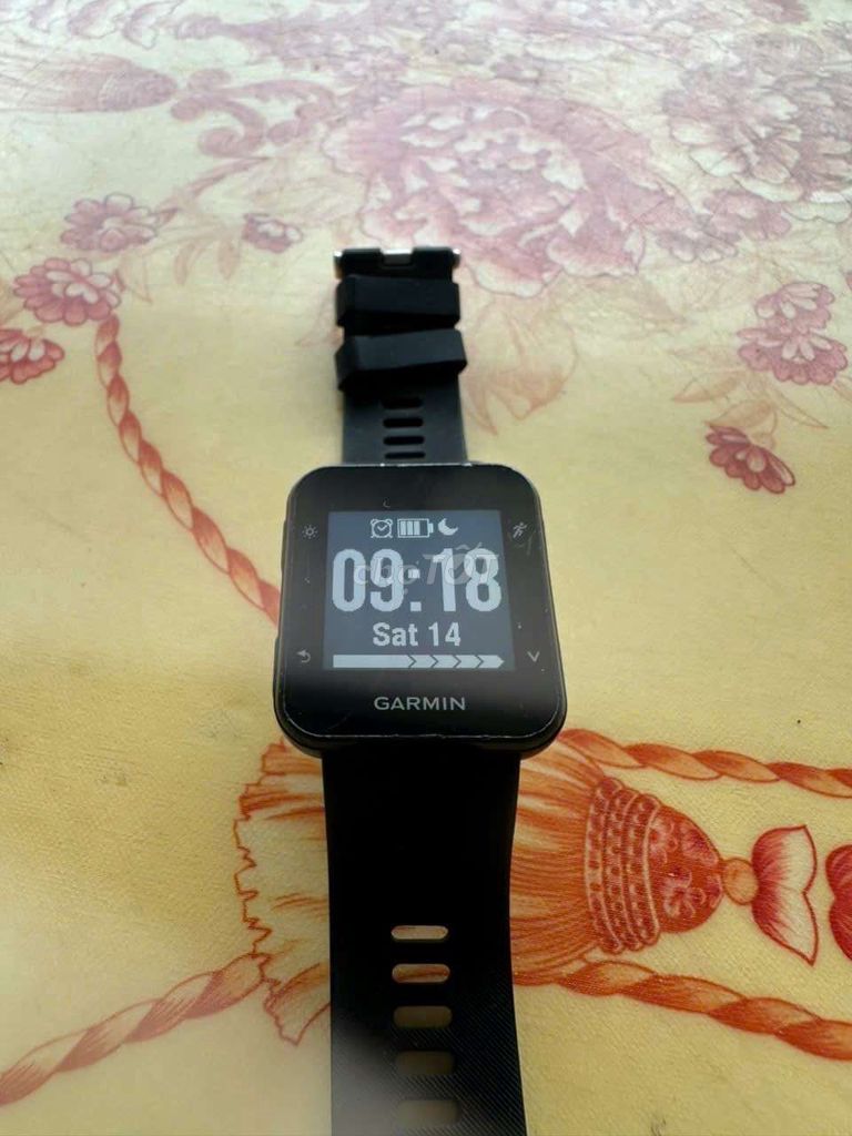 Garmin Đồng hồ thông minh Đen. Mua bán Thiết bị đeo thông minh tại Quận Ngũ Hành Sơn Đà Nẵng được đăng bởi Thân Hùng hình 1