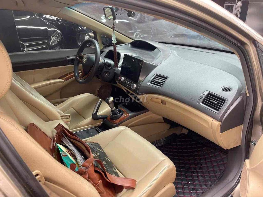 Honda Civic 2010 Vàng cát. Mua bán Ô tô tại Quận 12 Tp Hồ Chí Minh được đăng bởi Hoàng huy hình 6