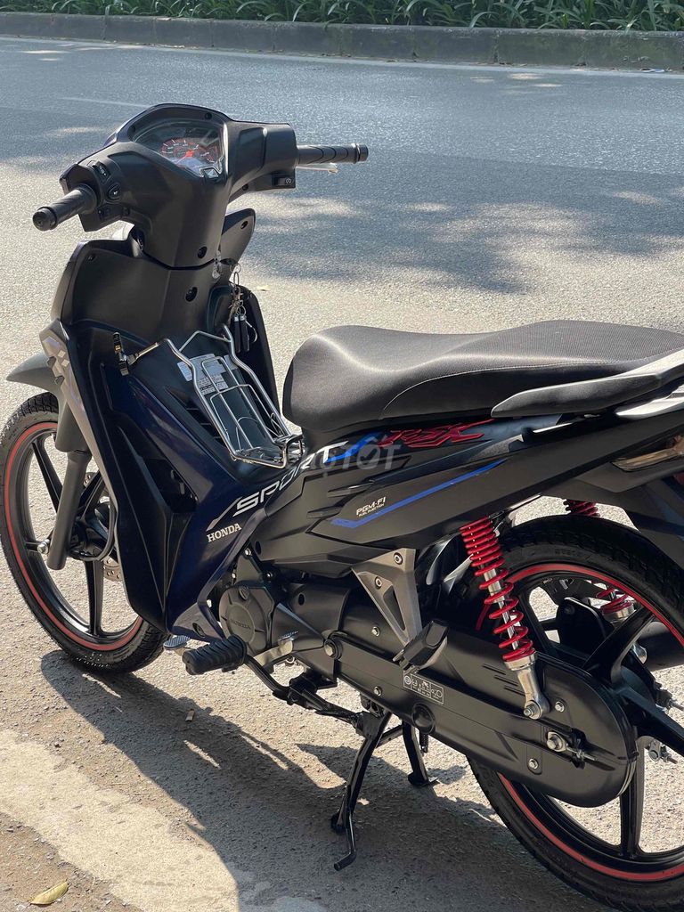 Honda Wave RSX Fi Đen xanh 110 Fi. Mua bán Xe máy tại Quận Đống Đa Hà Nội được đăng bởi Hà hình 4