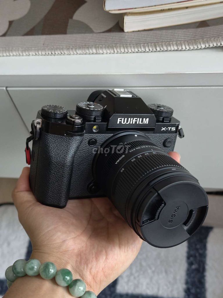 Máy ảnh Fujifilm XT5 + Sigma 18-50. Mua bán Máy ảnh, Máy quay tại Thành phố Thủ Đức Tp Hồ Chí Minh được đăng bởi Quag Hoang hình 1
