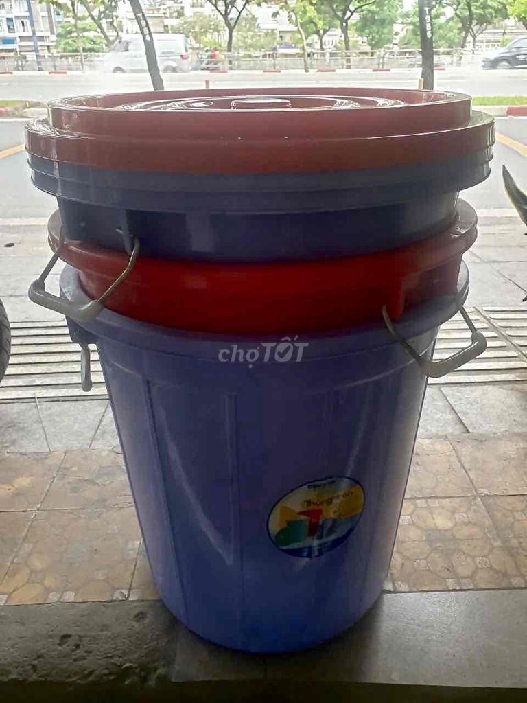 3 cái thùng nhựa Duy Tân 60L. Mua bán Nội thất, đồ gia dụng khác tại Quận 5 Tp Hồ Chí Minh được đăng bởi chú Phú hình 1
