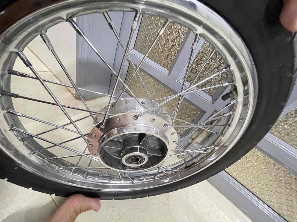 Cần ra đi bộ căm đùm niềng ex150 ngoại hình mới. Mua bán Phụ tùng xe tại Huyện Châu Đức Bà Rịa - Vũng Tàu được đăng bởi Tên chưa cung cấp hình 2