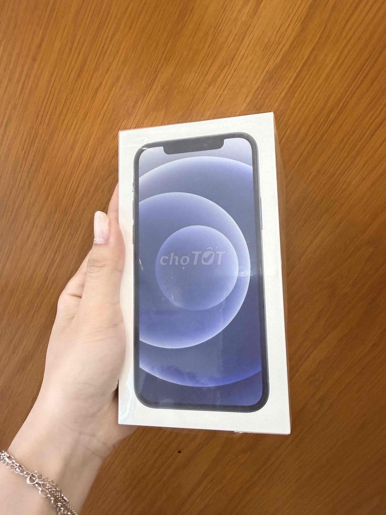 Apple iPhone 12 128GB Đen New seal. Mua bán Điện thoại tại Quận Ninh Kiều Cần Thơ được đăng bởi Minh Phát hình 1