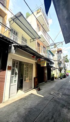 Rent · 2 bd · 24 м² · Quận 1, ул. Đường Nguyễn Bỉnh Khiêm