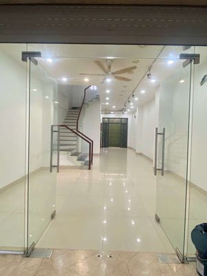Townhouse 100 m² · 4 bed · Đường Nguyễn Thị Búp