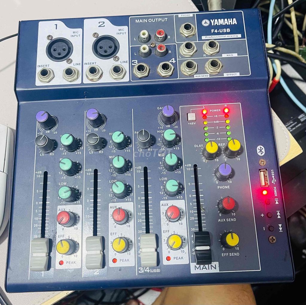 mixer Yamaha F4 có Bluetooth