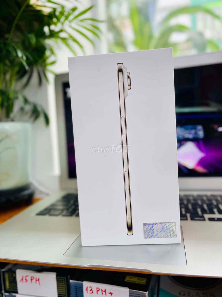 Apple iPhone 17 Air 256GB Trắng. Mua bán Điện thoại tại Quận Thanh Xuân Hà Nội được đăng bởi Châu Minh hình 1