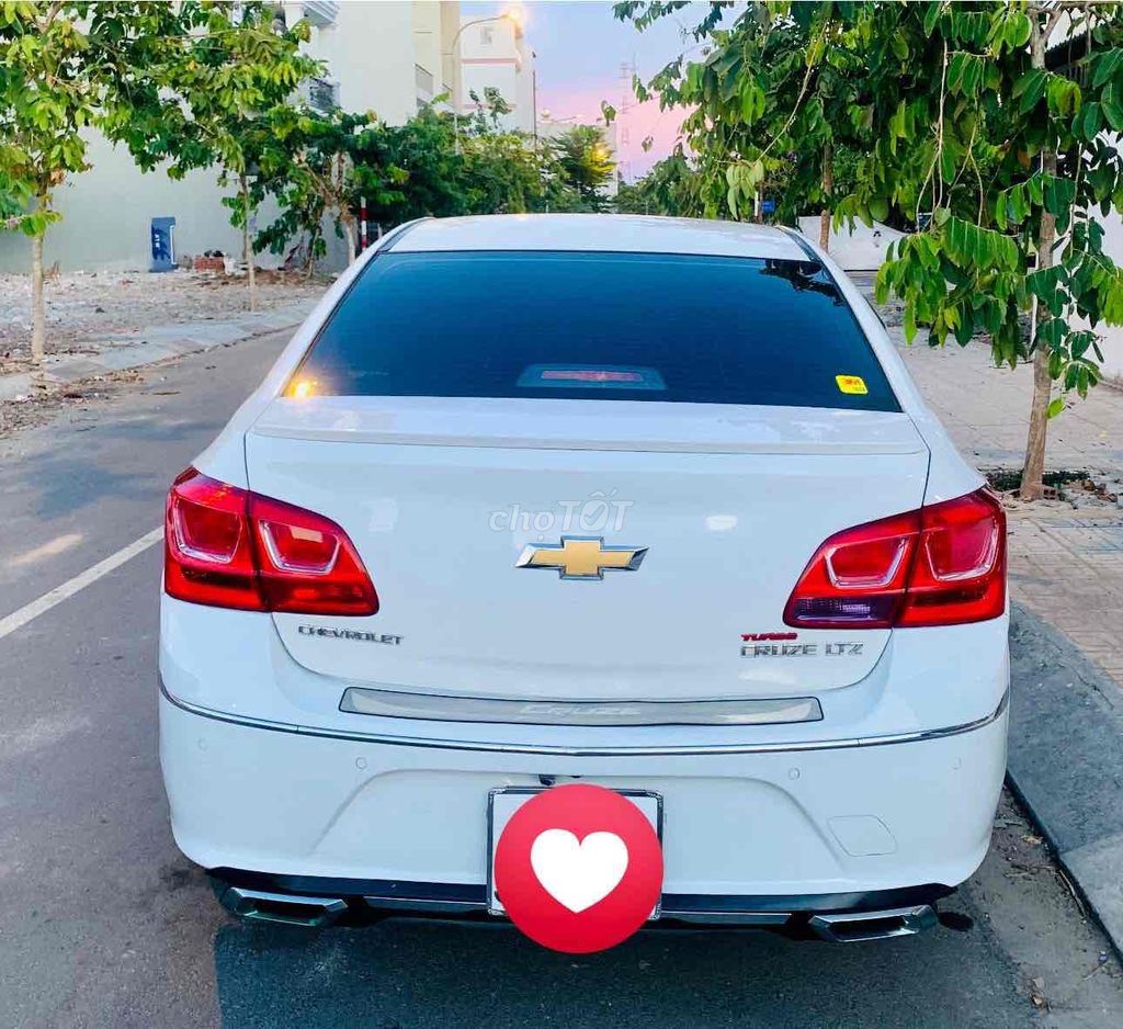 GẤP | CC bán Chevrolet Cruze LTZ 2017 trắng. Mua bán Ô tô tại Quận Bình Tân Tp Hồ Chí Minh được đăng bởi Đông hình 7