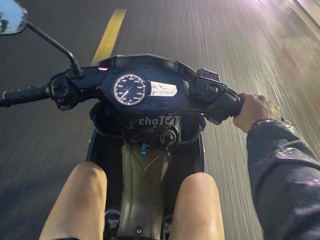 Yamaha Novo 6 2016 Đen Đã sử dụng. Mua bán Xe máy tại Quận 12 Tp Hồ Chí Minh được đăng bởi Nam Hoàng Nguyễn hình 3