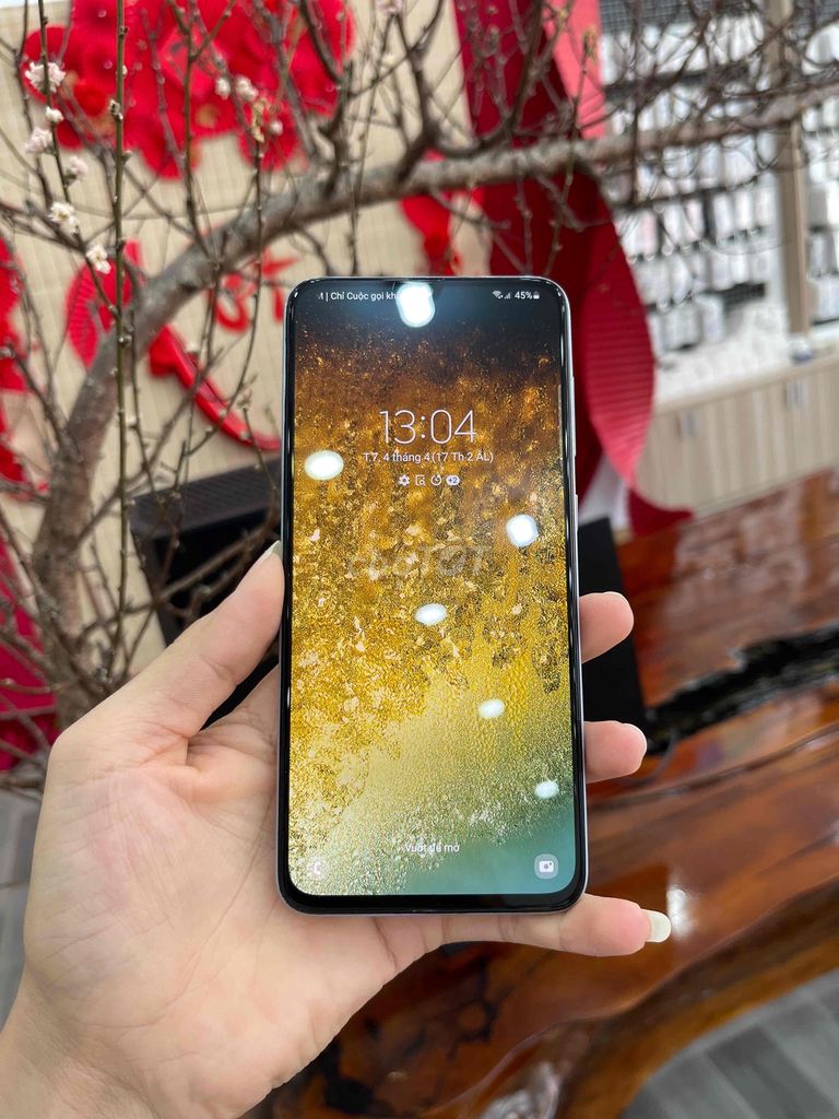 Samsung Galaxy A70 6GB/128GB Trắng. Mua bán Điện thoại tại Thành phố Phan Thiết Bình Thuận được đăng bởi Trần Minh Dũng hình 1